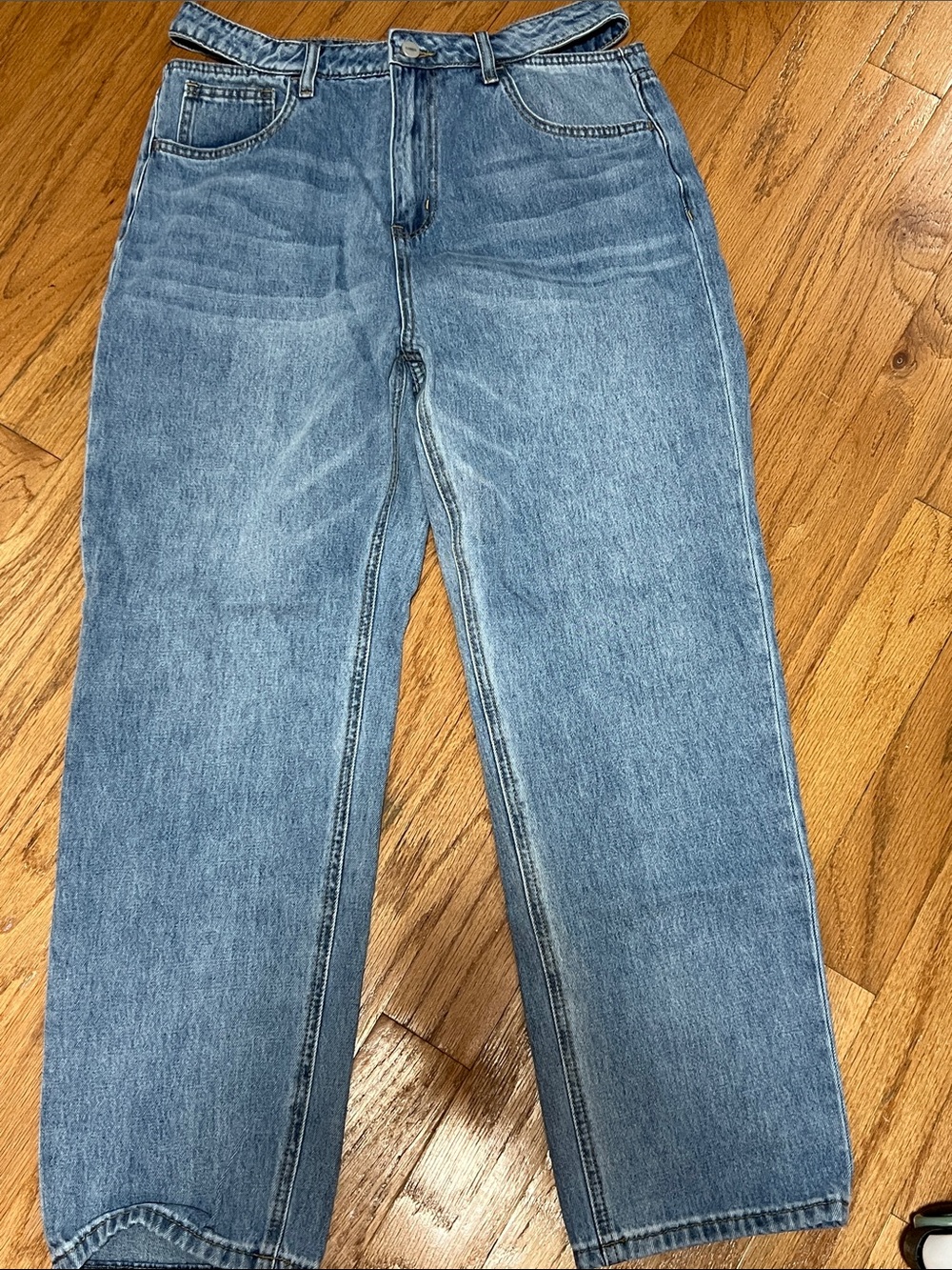 Relaxed High-Rise Women's Denim Pants in Light Blue